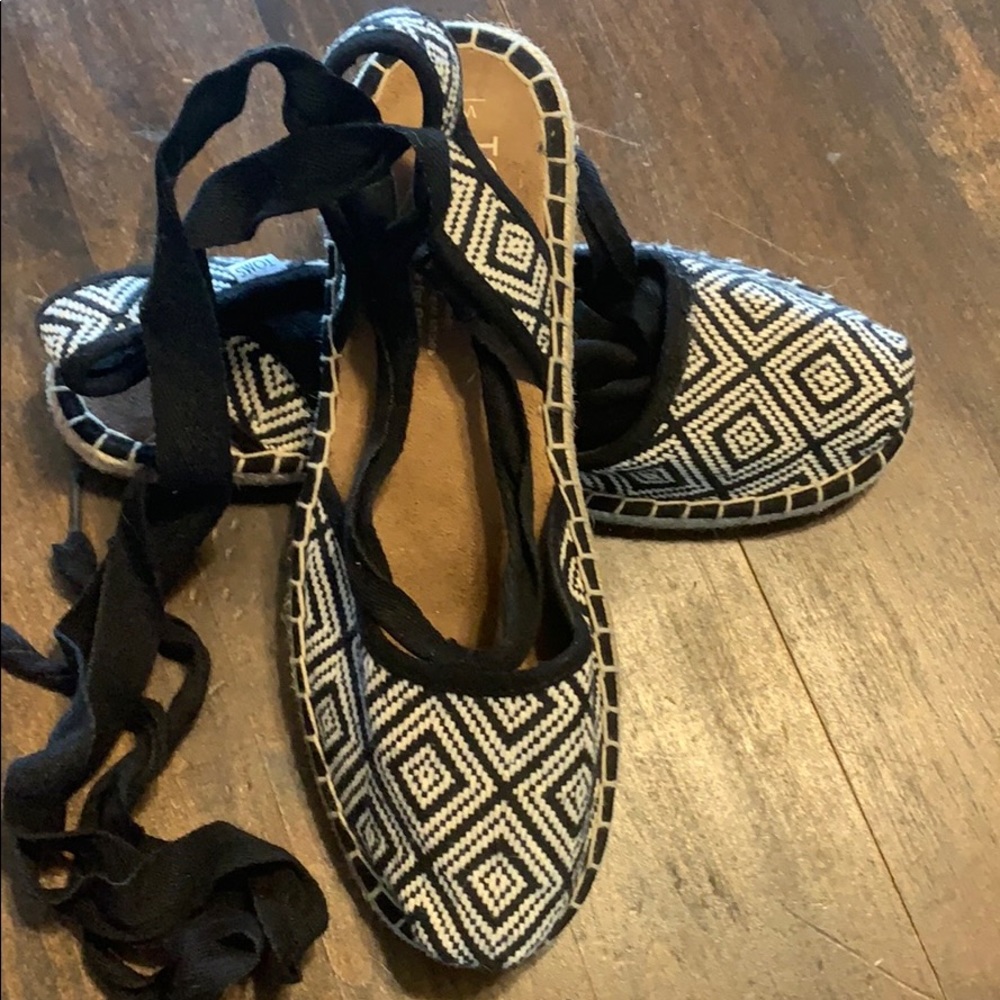 Toms espadrilles size 7